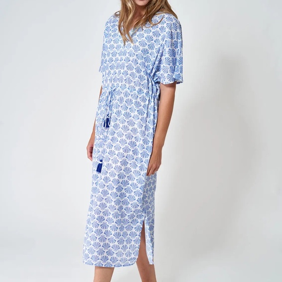 Dresses & Skirts - New blue and white‎ shell kaftan dress with tassels Sz SM (6-8) (EU 38)